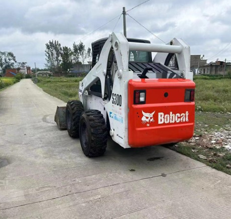 USED BOBCAT S300 Skid-steer Loader with Very Good Performance Is for Sale at a Low Price. S160/s185/s220/330 in Stock - Mini chargeuse: photos 4 USED BOBCAT S300 Skid-steer Loader with Very Good Performance Is for Sale at a Low Price. S160/s185/s220/330 in Stock - Mini chargeuse: photos 4