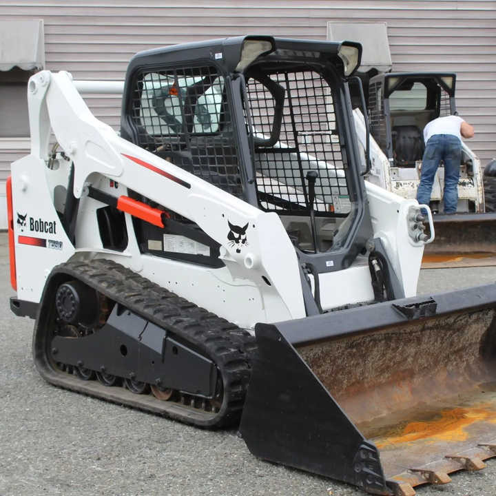 Used Bob Cat Bob Cat T590 Used Skid Steer Wheel Loader Multifunctional Track Loaders Bobcat - Mini chargeuse: photos 1 Used Bob Cat Bob Cat T590 Used Skid Steer Wheel Loader Multifunctional Track Loaders Bobcat - Mini chargeuse: photos 1