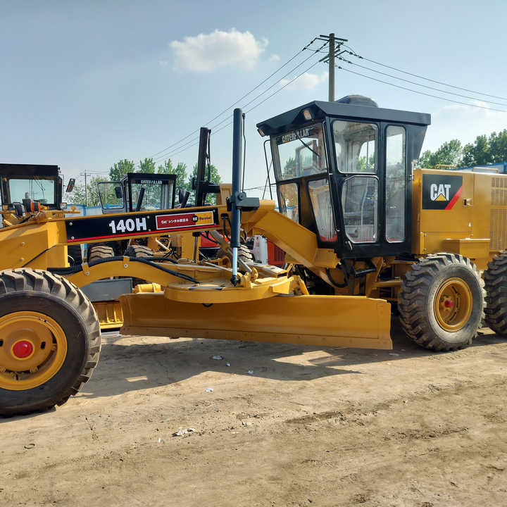 Used CAT 140H Motor Grader From Japan with Excellent Performance Caterpillar 140h in Good Condition for Sale - Niveleuse: photos 1 Used CAT 140H Motor Grader From Japan with Excellent Performance Caterpillar 140h in Good Condition for Sale - Niveleuse: photos 1