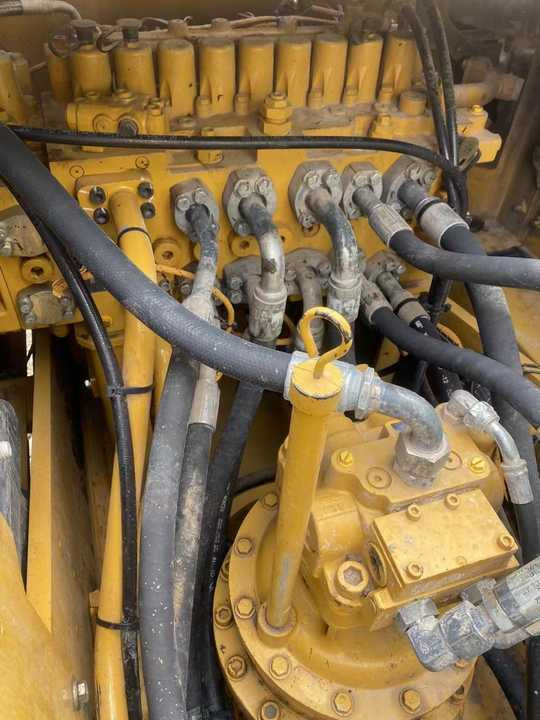 Used Digger CAT 320 Construction Machinery Construction Digger Used CAT 320 Cheap Excavator - Pelle sur chenille: photos 3 Used Digger CAT 320 Construction Machinery Construction Digger Used CAT 320 Cheap Excavator - Pelle sur chenille: photos 3
