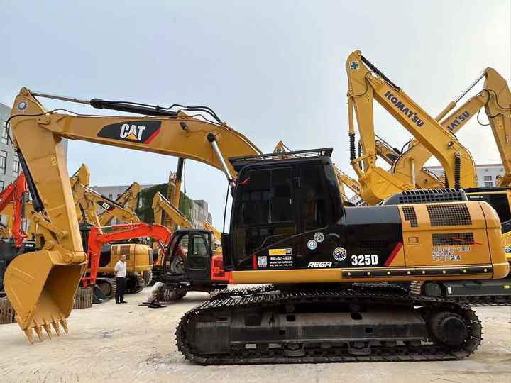 Used Digger CAT 325D Construction Machinery Construction Digger Used CAT 325D Cheap Excavator - Pelle sur chenille: photos 2 Used Digger CAT 325D Construction Machinery Construction Digger Used CAT 325D Cheap Excavator - Pelle sur chenille: photos 2