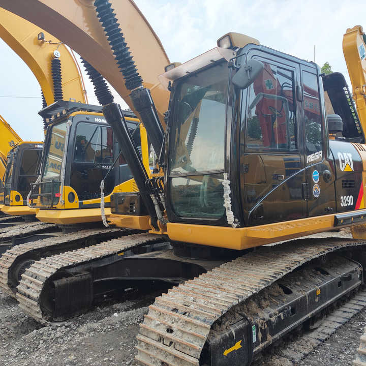 Used Digger CAT 329D2 Construction Machinery Construction Digger Used CAT 329D2 Cheap Excavator - Pelle sur chenille: photos 1 Used Digger CAT 329D2 Construction Machinery Construction Digger Used CAT 329D2 Cheap Excavator - Pelle sur chenille: photos 1