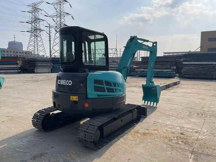 Used Mini Kobelco Sk55 5tons Excavator for Sale Used Construction Machinery Export - Pelle: photos 2 Used Mini Kobelco Sk55 5tons Excavator for Sale Used Construction Machinery Export - Pelle: photos 2