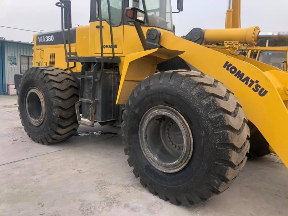 Used komatsu 380-3 - Chargeuse: photos 3 Used komatsu 380-3 - Chargeuse: photos 3