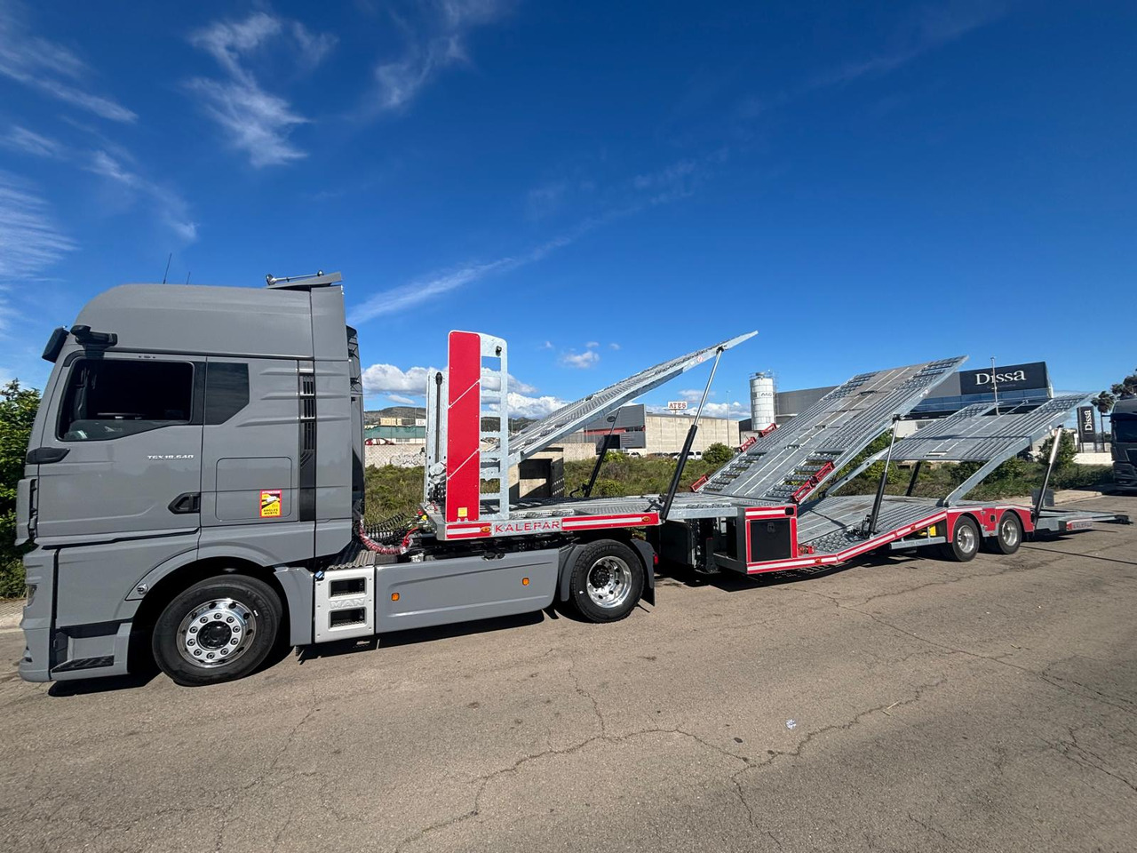 MAN TGX - Camion porte-voitures: photos 3 MAN TGX - Camion porte-voitures: photos 3