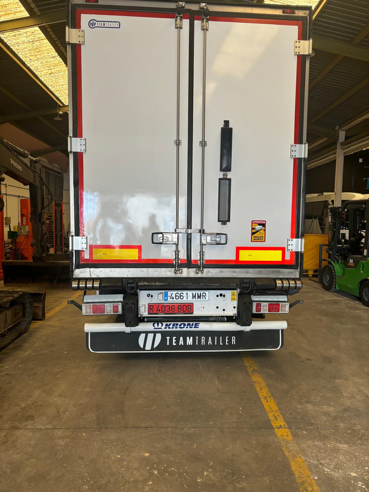 SCANIA S500 - Camion frigorifique: photos 3 SCANIA S500 - Camion frigorifique: photos 3