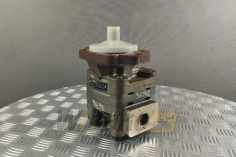 Casappa HDP30.27D0-32S3-LGF/GE-N 03701754 - Pompe hydraulique pour Engins de chantier: photos 1 Casappa HDP30.27D0-32S3-LGF/GE-N 03701754 - Pompe hydraulique pour Engins de chantier: photos 1