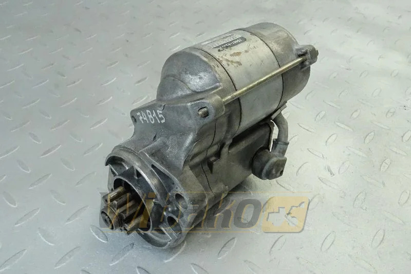 Denso 228000-1022 - Démarreur pour Engins de chantier: photos 1 Denso 228000-1022 - Démarreur pour Engins de chantier: photos 1