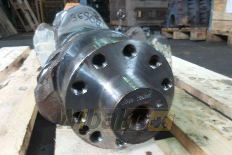 Scania DC1102 1399253 - Vilebrequin pour Engins de chantier: photos 1 Scania DC1102 1399253 - Vilebrequin pour Engins de chantier: photos 1