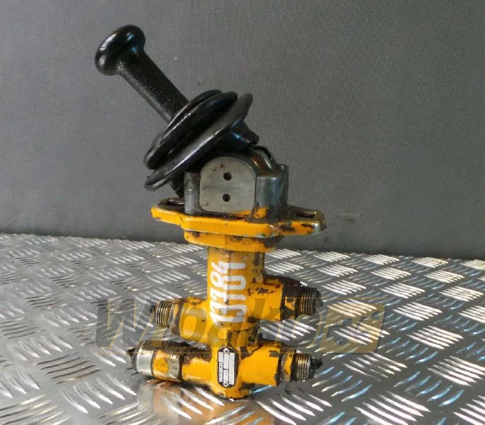 Wabco 4674100120 - Valve hydraulique pour Engins de chantier: photos 1 Wabco 4674100120 - Valve hydraulique pour Engins de chantier: photos 1