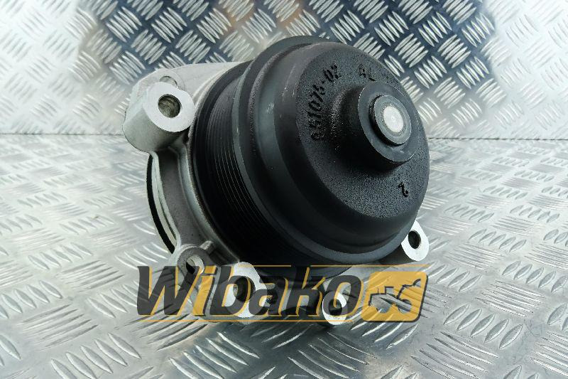 Water pump Liebherr 11354498 - Pompe à liquide de refroidissement pour Engins de chantier: photos 1 Water pump Liebherr 11354498 - Pompe à liquide de refroidissement pour Engins de chantier: photos 1