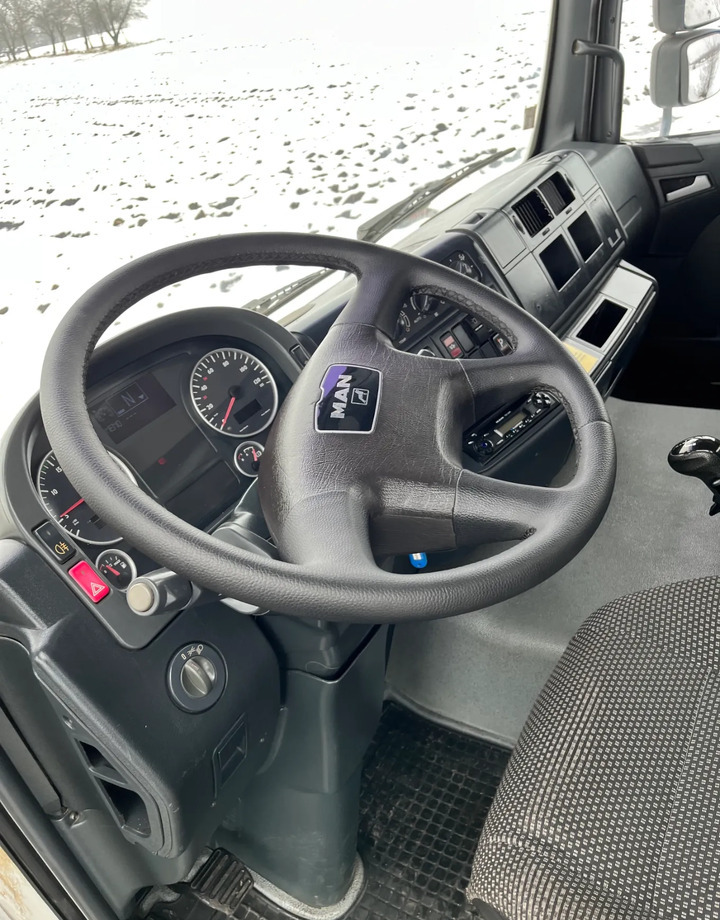 MAN TGA 33.390 - Camion benne: photos 5 MAN TGA 33.390 - Camion benne: photos 5