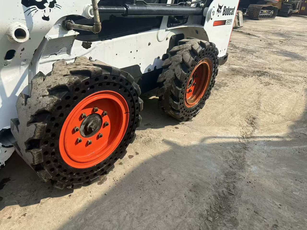 Mini chargeuse BOBCAT s550: photos 7