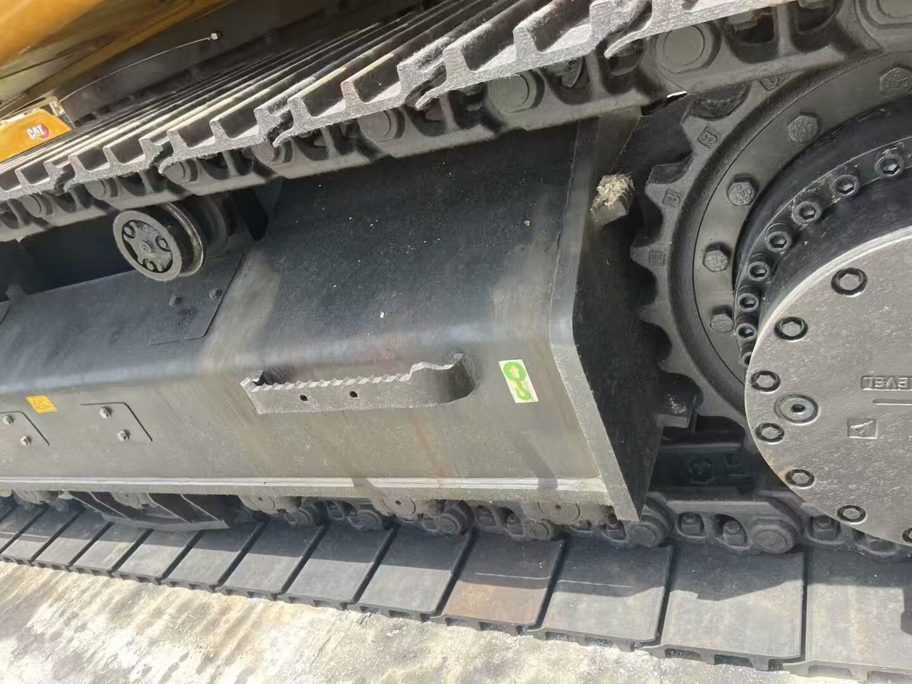CATERPILLAR 330D2 - Pelle sur chenille: photos 3 CATERPILLAR 330D2 - Pelle sur chenille: photos 3