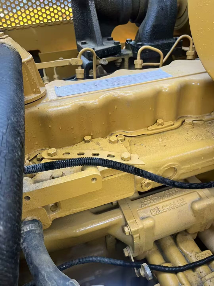 CATERPILLAR D6G - Bulldozer: photos 5 CATERPILLAR D6G - Bulldozer: photos 5