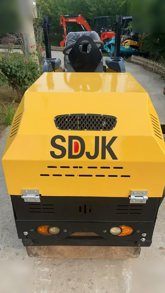 HELI CPD15 - Compacteur: photos 4 HELI CPD15 - Compacteur: photos 4