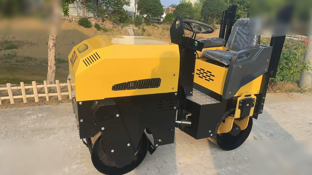 HELI CPD15 - Compacteur: photos 1 HELI CPD15 - Compacteur: photos 1