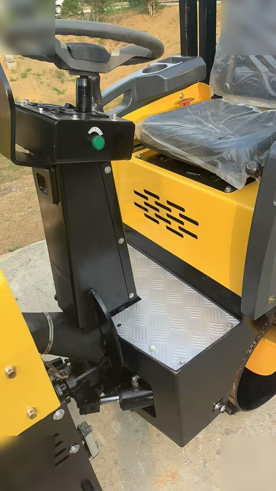 HELI CPD15 - Compacteur: photos 5 HELI CPD15 - Compacteur: photos 5