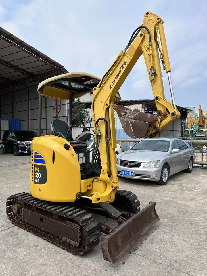 KOMATSU 2-ton - Mini pelle: photos 4 KOMATSU 2-ton - Mini pelle: photos 4