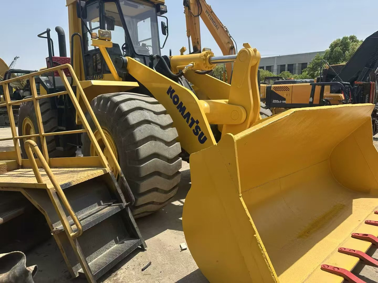 Chargeuse sur pneus KOMATSU WA470: photos 16