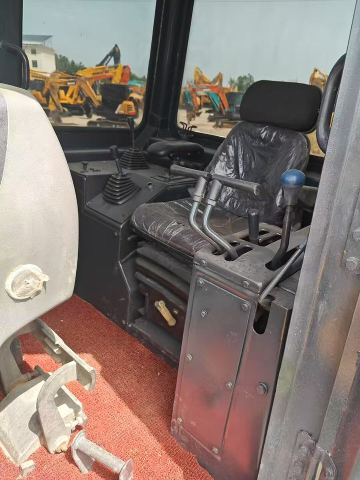 SHANTUI SD22 - Bulldozer: photos 2 SHANTUI SD22 - Bulldozer: photos 2