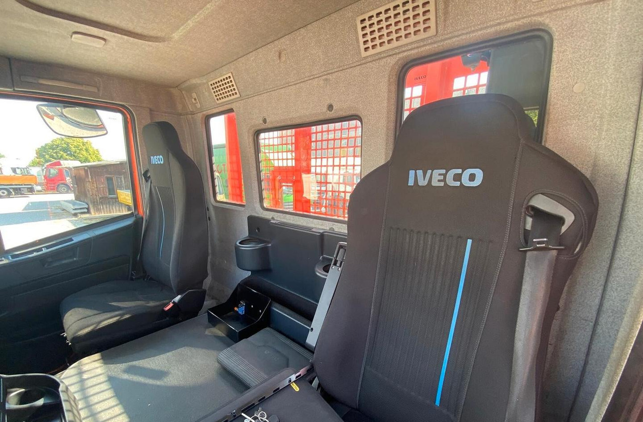 IVECO STRALIS 310 CASSONE FISSO E GRU - Camion plateau, Camion grue: photos 2 IVECO STRALIS 310 CASSONE FISSO E GRU - Camion plateau, Camion grue: photos 2