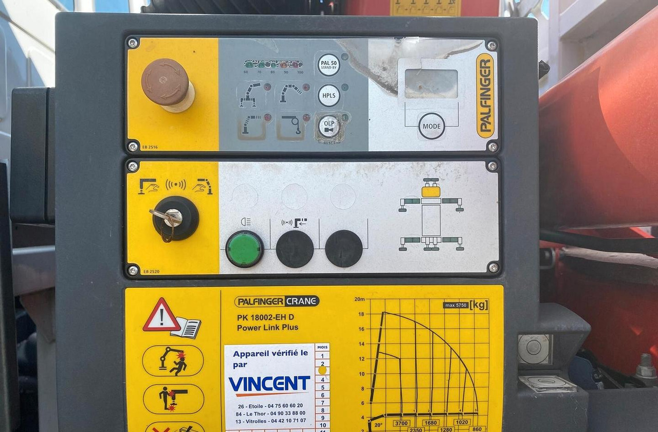 IVECO STRALIS AD260S36 CASSONE FISSO E GRU - Camion plateau, Camion grue: photos 3 IVECO STRALIS AD260S36 CASSONE FISSO E GRU - Camion plateau, Camion grue: photos 3