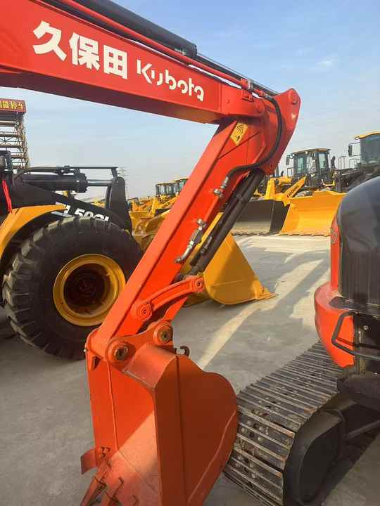 Excellent Quality Excavator Kubota Brand U55 USED Digger Kubota U55 in Stock U55 KX163 KX155 KX165 KX185 - Mini pelle: photos 4 Excellent Quality Excavator Kubota Brand U55 USED Digger Kubota U55 in Stock U55 KX163 KX155 KX165 KX185 - Mini pelle: photos 4