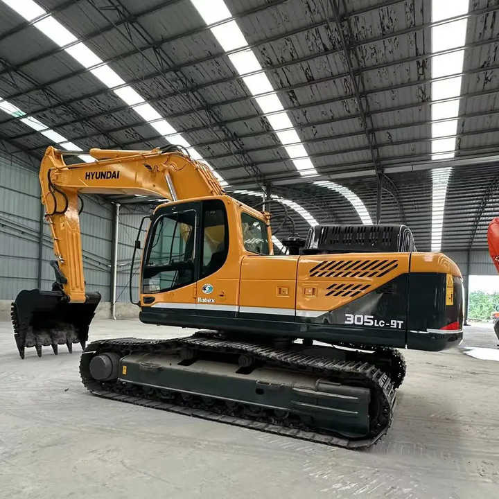 Hyundai Digger 305-9vs Second Hand Korea Made High Performance Machine Hyundai Excavator for Sale - Pelle sur chenille: photos 1 Hyundai Digger 305-9vs Second Hand Korea Made High Performance Machine Hyundai Excavator for Sale - Pelle sur chenille: photos 1