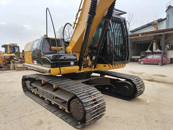Second Hand Excavator 330D Used Low Price Caterpillar CAT 312D 315D 320D 325D in Good Condition - Pelle sur chenille: photos 3 Second Hand Excavator 330D Used Low Price Caterpillar CAT 312D 315D 320D 325D in Good Condition - Pelle sur chenille: photos 3