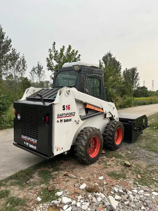 Used Bob Cat Bob Cat S16 Used Mini Skid Steer Wheel Loader Multifunctional Track Loaders Bobcat S16 2.7 Ton - Mini chargeuse: photos 3 Used Bob Cat Bob Cat S16 Used Mini Skid Steer Wheel Loader Multifunctional Track Loaders Bobcat S16 2.7 Ton - Mini chargeuse: photos 3