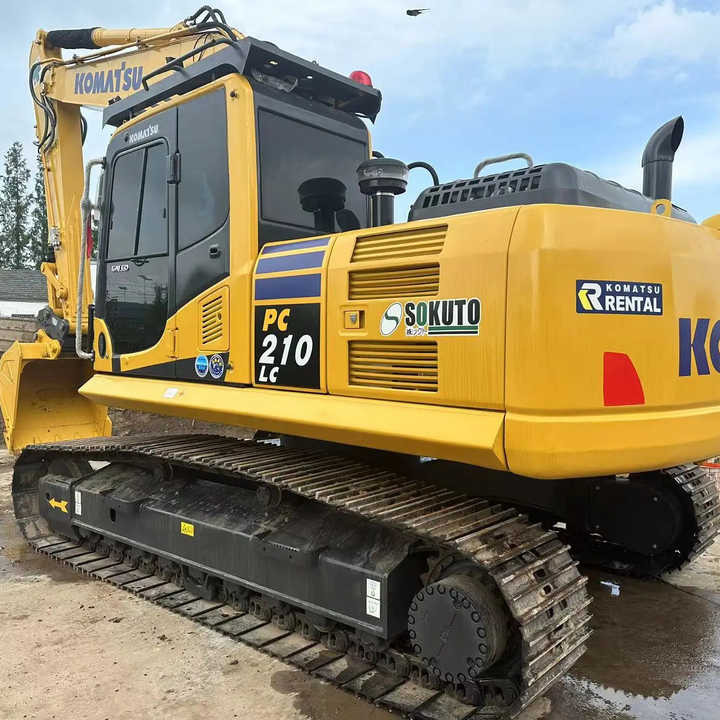 Used Good Quality Japan Original PC210-8 in Good Condition PC210-8 Komatsu - Pelle sur chenille: photos 1 Used Good Quality Japan Original PC210-8 in Good Condition PC210-8 Komatsu - Pelle sur chenille: photos 1