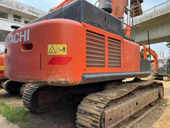Used Hitachi ZX490LCH-5A Model Excavator Second Hand Machine Popular Brand Japan Hitachi Hydraulic Machinery - Pelle sur chenille: photos 3 Used Hitachi ZX490LCH-5A Model Excavator Second Hand Machine Popular Brand Japan Hitachi Hydraulic Machinery - Pelle sur chenille: photos 3