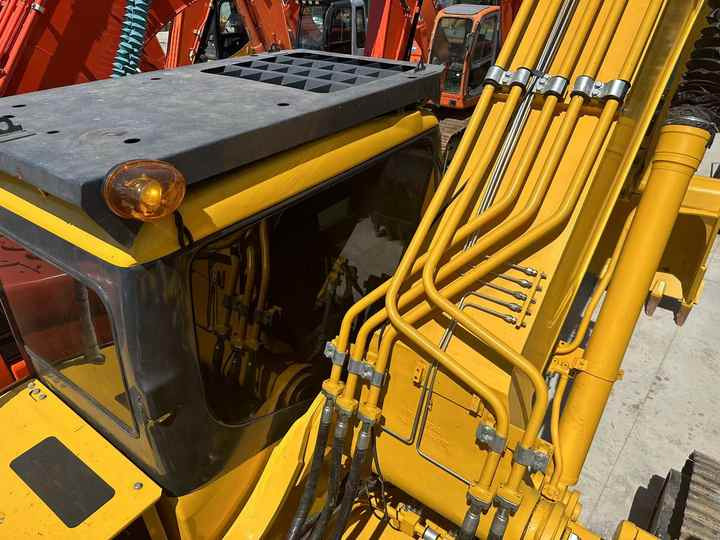 Used Japan Brand komatsu Pc350-7 with High Quality Used Engineering & Construction Machinery - Pelle sur chenille: photos 5 Used Japan Brand komatsu Pc350-7 with High Quality Used Engineering & Construction Machinery - Pelle sur chenille: photos 5