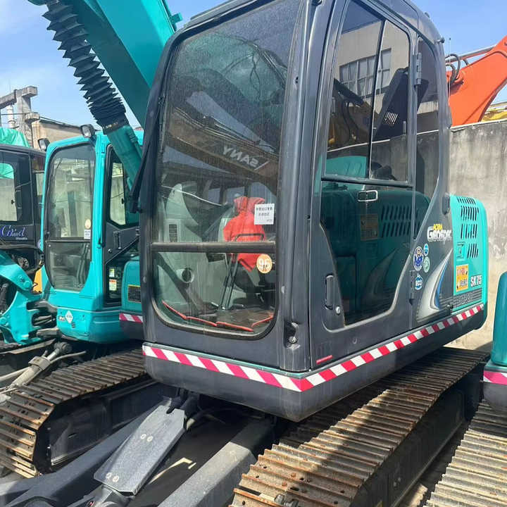 Used Kobelco Sk75-8 Mini Excavator in High Quality for Sale Anhui Zhaomi Construction Machines Trading - Pelle sur chenille: photos 1 Used Kobelco Sk75-8 Mini Excavator in High Quality for Sale Anhui Zhaomi Construction Machines Trading - Pelle sur chenille: photos 1