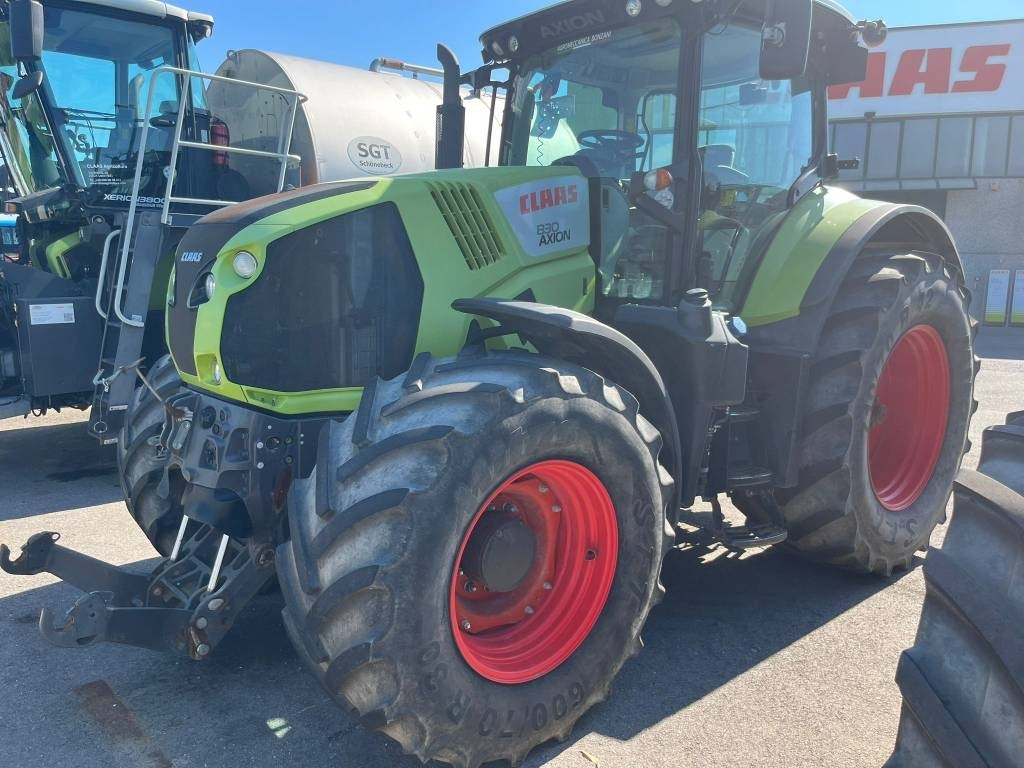 Claas Axion 830 Cmatic - Tracteur agricole: photos 4 Claas Axion 830 Cmatic - Tracteur agricole: photos 4