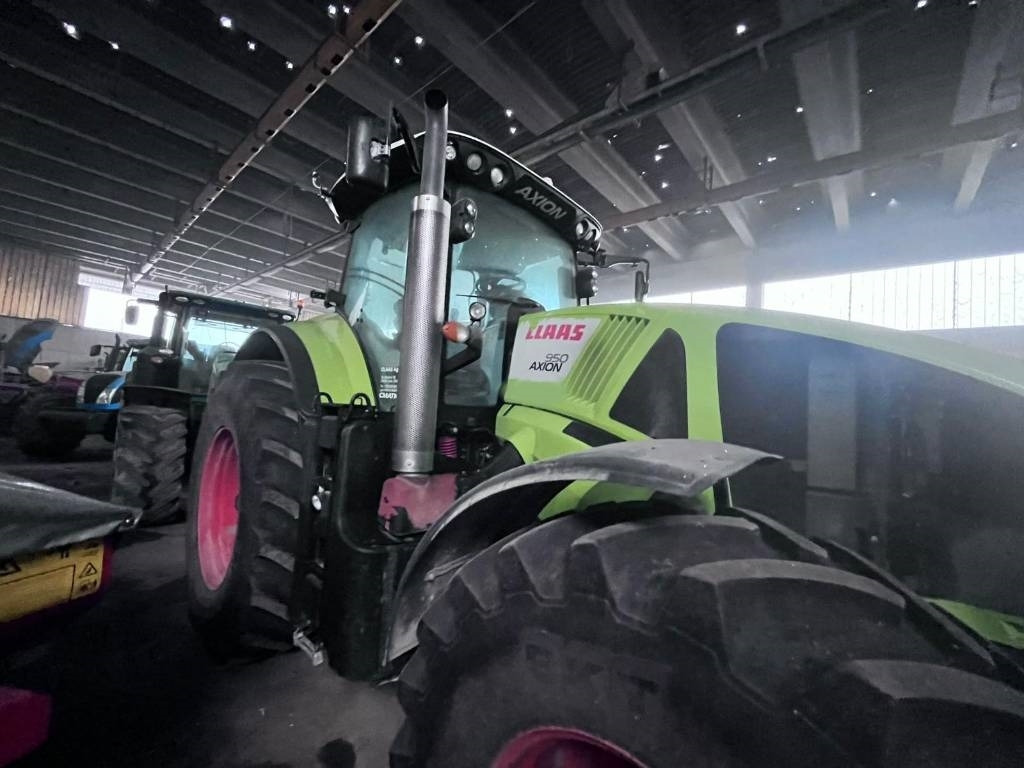 Claas Axion 950 Cmatic - Tracteur agricole: photos 5 Claas Axion 950 Cmatic - Tracteur agricole: photos 5