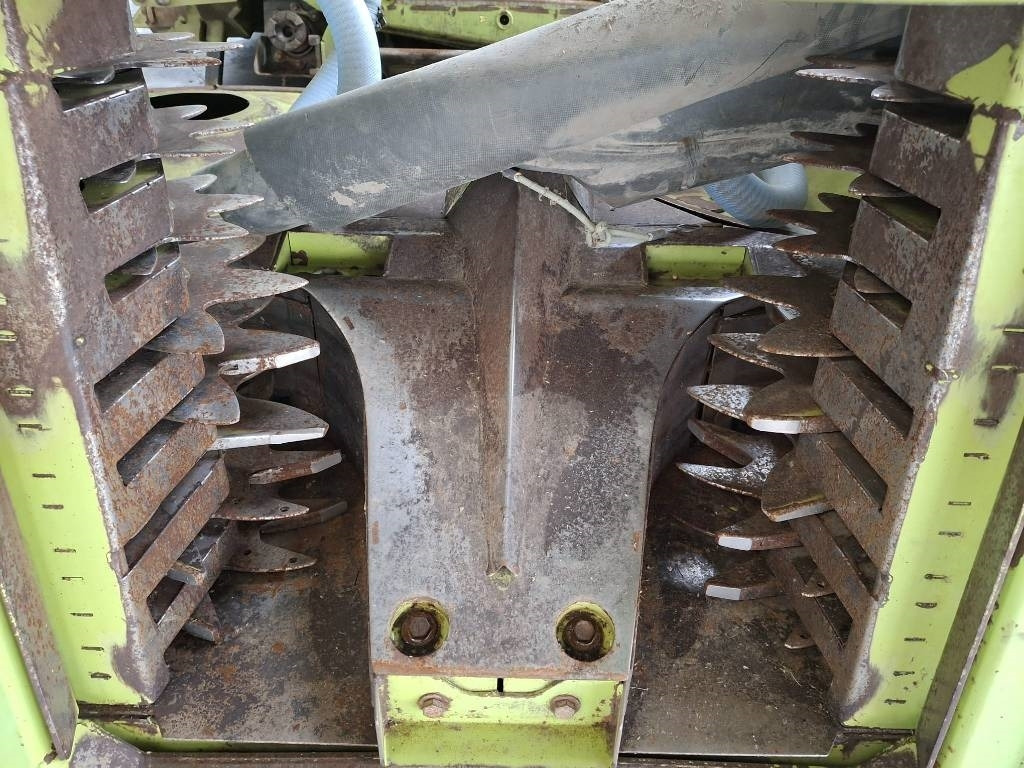 Claas Orbis 450 - Matériel de fenaison: photos 5 Claas Orbis 450 - Matériel de fenaison: photos 5