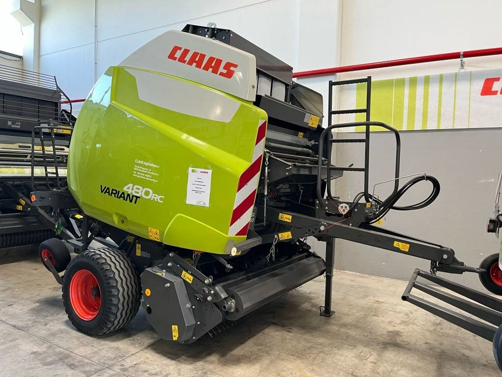 Claas Variant 480 RC - Presse à balles rondes: photos 1 Claas Variant 480 RC - Presse à balles rondes: photos 1