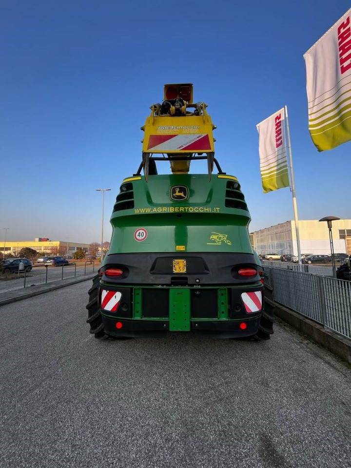 Ensileuse John Deere 8800: photos 7