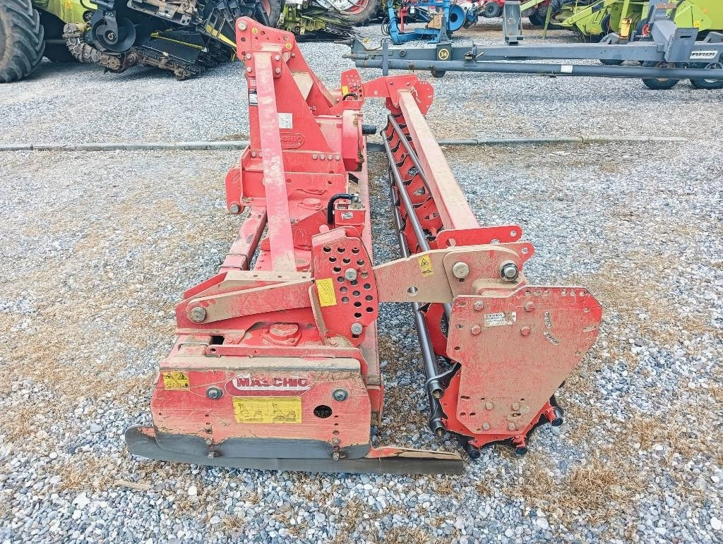 Maschio DMR 4000  - Herse rotative: photos 4 Maschio DMR 4000  - Herse rotative: photos 4