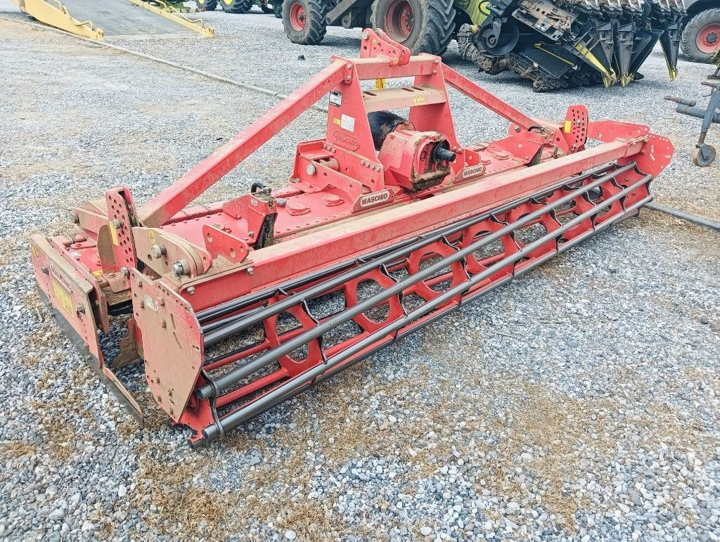 Maschio DMR 4000  - Herse rotative: photos 5 Maschio DMR 4000  - Herse rotative: photos 5