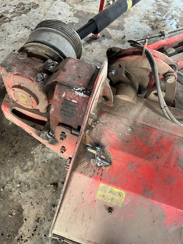 Maschio Giraffa 185  - Broyeur d'accotement: photos 2 Maschio Giraffa 185  - Broyeur d'accotement: photos 2