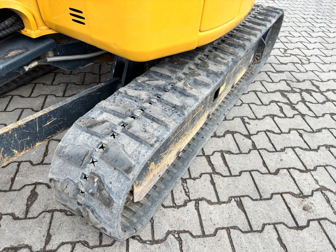 Komatsu PC30MR-3 mit Powertilt - Mini pelle: photos 3 Komatsu PC30MR-3 mit Powertilt - Mini pelle: photos 3