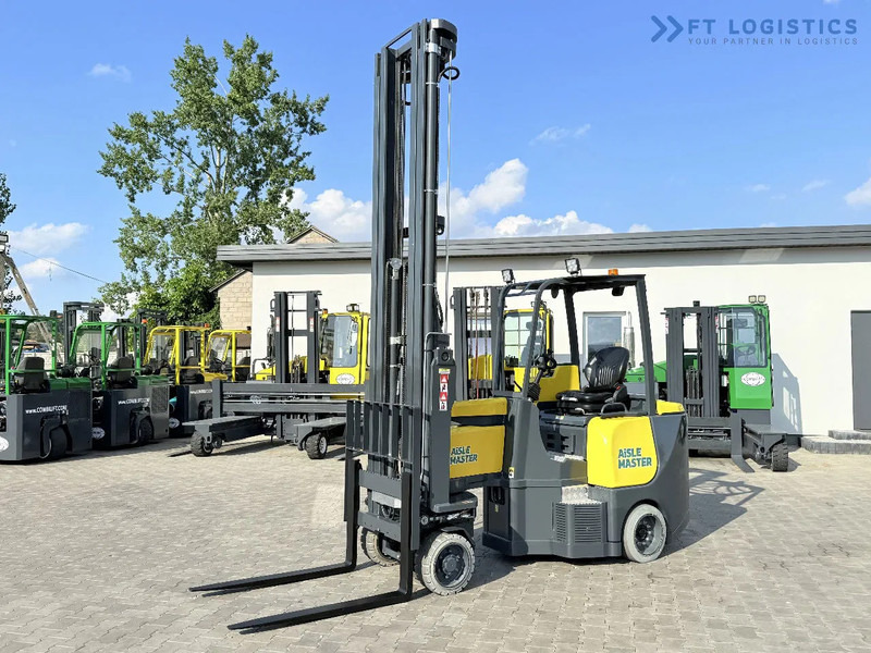 Aisle Master Combilift AISLE MASTER 20SHE / ARTICULATED FORKLIFT / TRIPLEX 8500MM / ELECTRIC / FREE LIFT / SIDE SHIFT / NEW TYRES / ONLY 1176 - Chariot à mât rétractable: photos 2 Aisle Master Combilift AISLE MASTER 20SHE / ARTICULATED FORKLIFT / TRIPLEX 8500MM / ELECTRIC / FREE LIFT / SIDE SHIFT / NEW TYRES / ONLY 1176 - Chariot à mât rétractable: photos 2