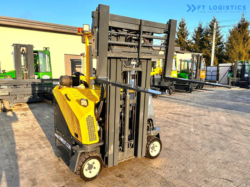 Chariot multidirectionnel Combilift C3000CB / LPG / TRIPLEX - 4900MM / LPG / FREE LIFT / FORK POSITIONER C3000CB / LPG / TRIPLEX - 4900MM / LPG / FREE LIFT / FORK P: photos 17 Chariot multidirectionnel Combilift C3000CB / LPG / TRIPLEX - 4900MM / LPG / FREE LIFT / FORK POSITIONER C3000CB / LPG / TRIPLEX - 4900MM / LPG / FREE LIFT / FORK P: photos 17