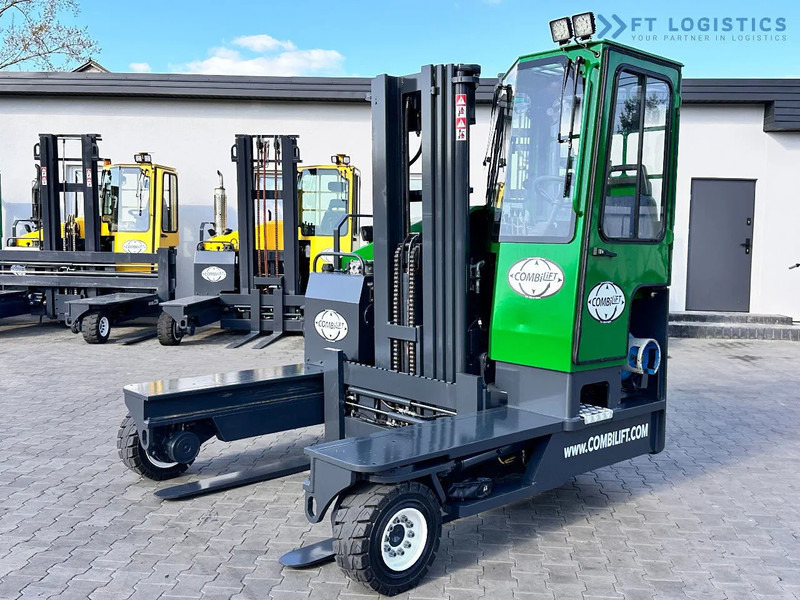 Combilift C4000 / TRIPLEX / 4900MM / LPG / FREE LIFT / FORK SHIFT / LIKE NEW C4000 / TRIPLEX / 4900MM / LPG / FREE LIFT / FORK SHIFT / LIK - Chariot multidirectionnel: photos 3 Combilift C4000 / TRIPLEX / 4900MM / LPG / FREE LIFT / FORK SHIFT / LIKE NEW C4000 / TRIPLEX / 4900MM / LPG / FREE LIFT / FORK SHIFT / LIK - Chariot multidirectionnel: photos 3