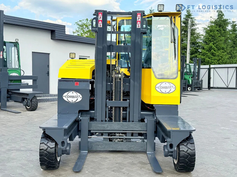Combilift COMBILIFT C3000XL LARGE CABIN – DUPLEX 3200mm – Year 2015 – LPG – FREE LIFT – SIDESHIFT – CONDITION 5/5 COMBILIFT C3000XL LARGE - Chariot multidirectionnel: photos 4 Combilift COMBILIFT C3000XL LARGE CABIN – DUPLEX 3200mm – Year 2015 – LPG – FREE LIFT – SIDESHIFT – CONDITION 5/5 COMBILIFT C3000XL LARGE - Chariot multidirectionnel: photos 4