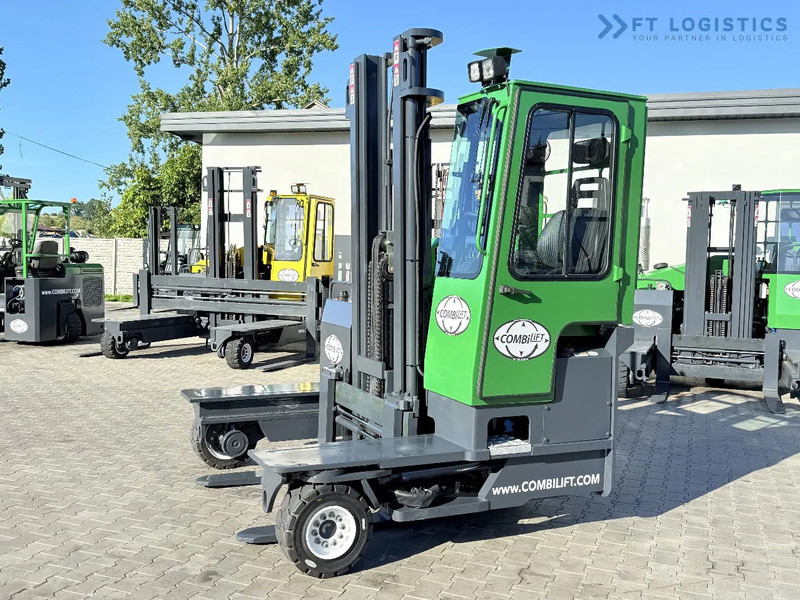 Combilift Combilift Four-Way Multi-Directional Forklift C3500 / Diesel / Duplex 4100 mm / Only 1532 Operating Hours / Fork Positioner / Fu - Chariot multidirectionnel: photos 2 Combilift Combilift Four-Way Multi-Directional Forklift C3500 / Diesel / Duplex 4100 mm / Only 1532 Operating Hours / Fork Positioner / Fu - Chariot multidirectionnel: photos 2