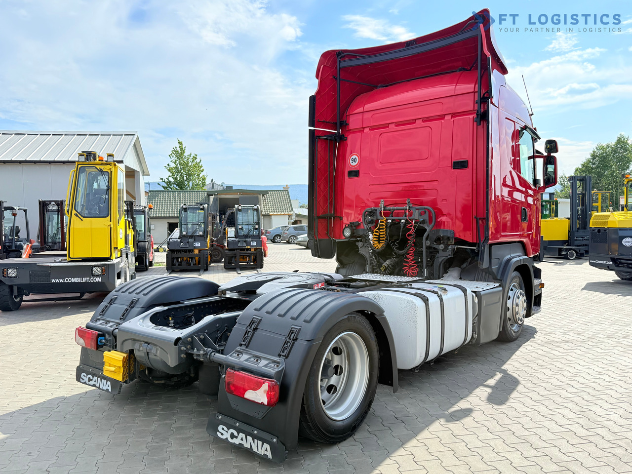 Tracteur routier SCANIA R450 / LOW-DECK / RETARDER / 1200L FUEL TANKS / TWO BEDS / 80% TYRES / FRIDGE / PARKING AIR CONDITIONING / WEBASTO / EXCELLENT CONDITION: photos 23